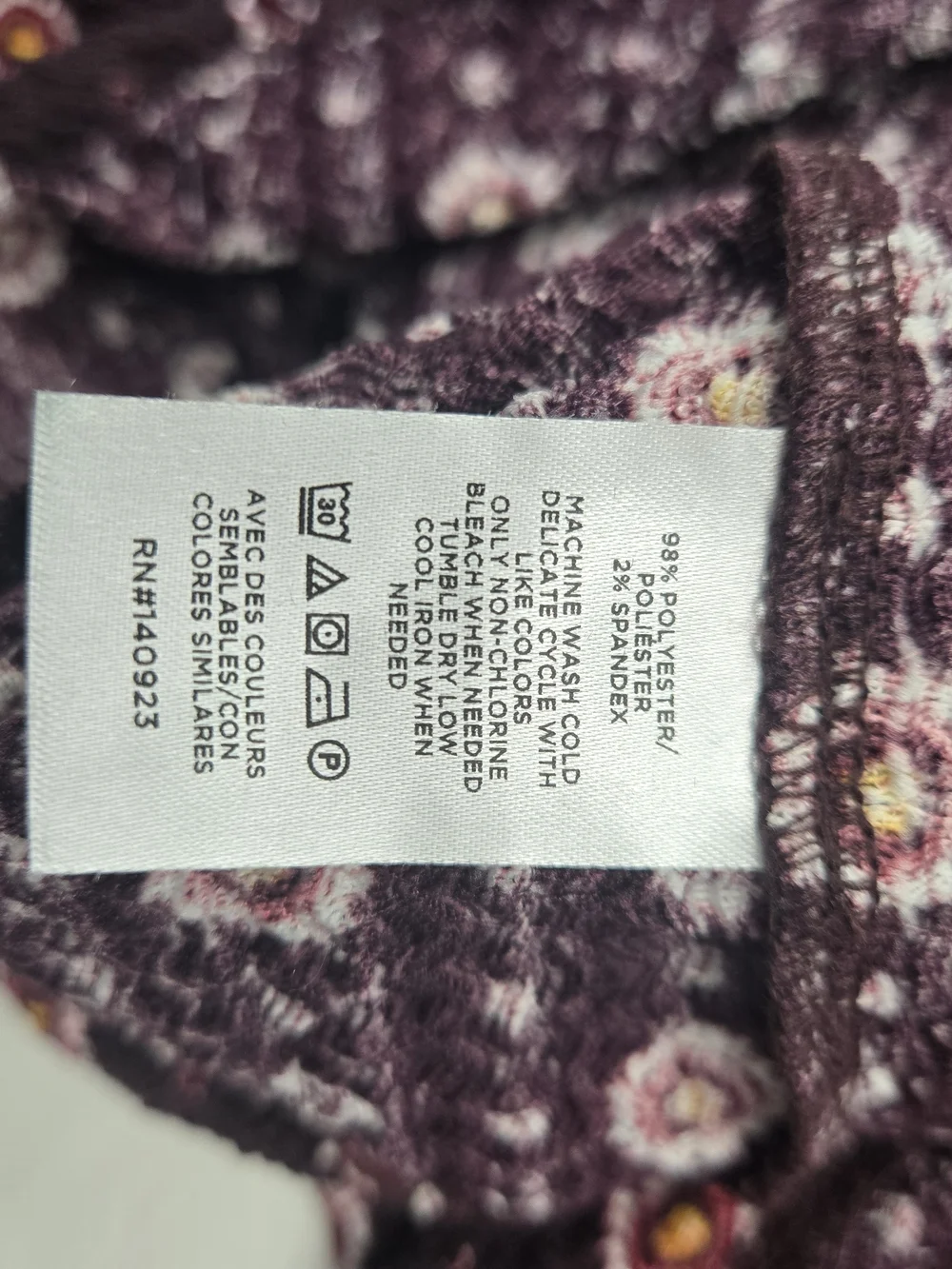 NWT LOFT Textured Smocked Floral Top M Plum Purple Puff 3/4 Sleeve Blouse Boho